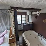 Hotel Casas De Isu