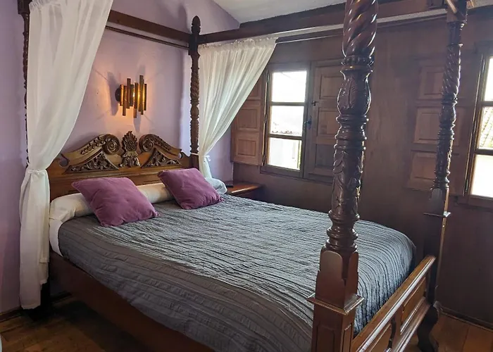 Casas De Isu Villaviciosa (Asturias)