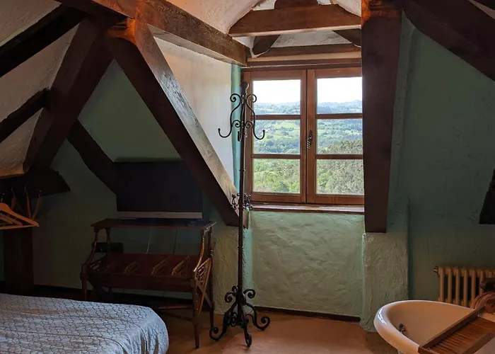 Casas De Isu Villaviciosa (Asturias)