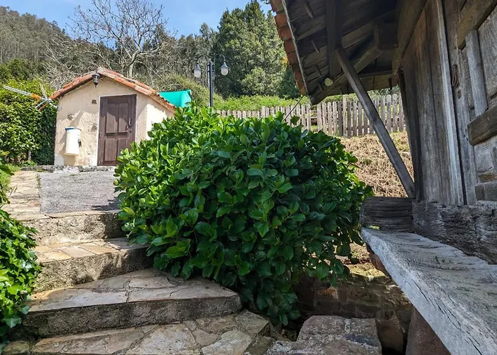 Casas De Isu * Villaviciosa (Asturias)